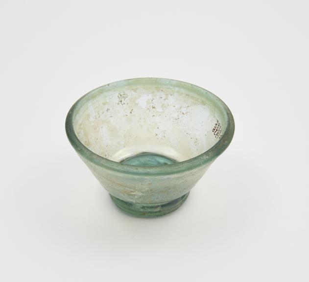 Glass bowl, Byzantine, 401-700