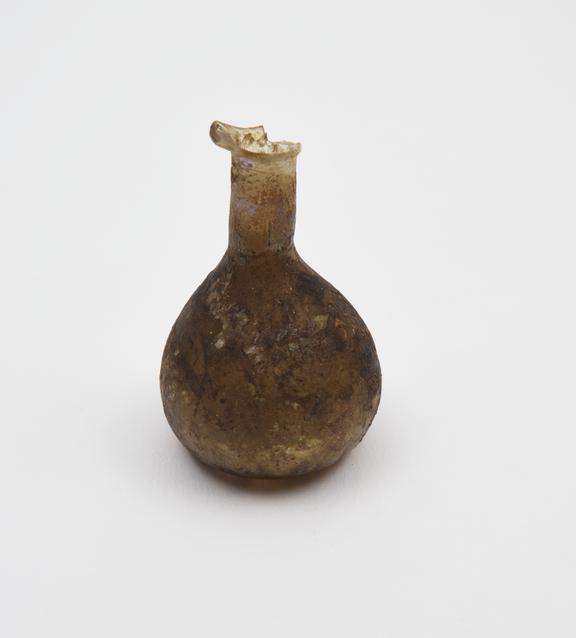 Glass bottle, European, 1701-1900