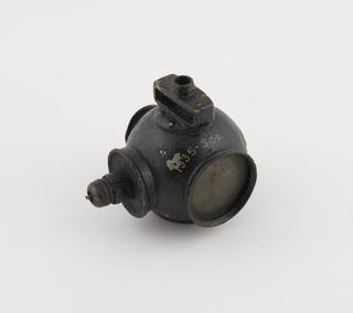 Side-light, front, from Unic taxicab