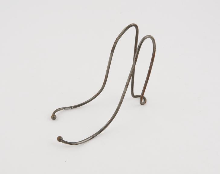 Vaginal speculum, steel, 19th century