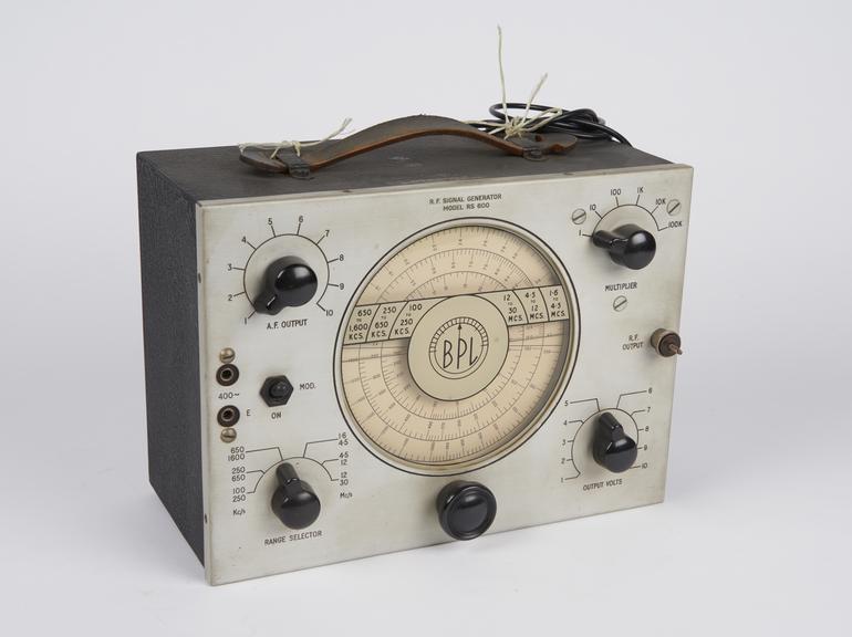 Signal Generator, 100kHz-30MHz