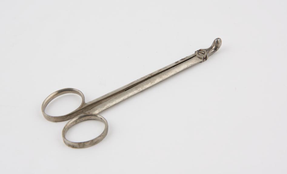 Needle holder, steel, plated, by Maw of London