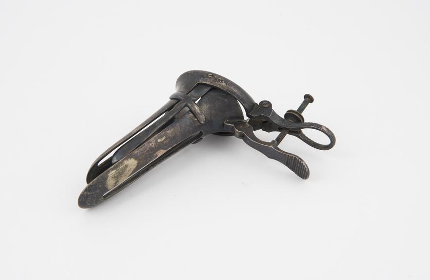 Meadows's vaginal speculum, plated metal, British(?) 1875-1905