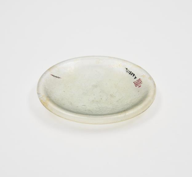 Glass base only, Roman, 251-450AD