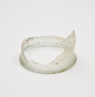 Glass rim only, 251-450 AD | Science Museum Group Collection
