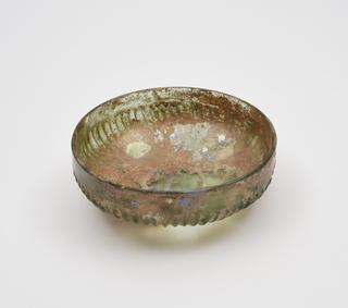 Glass bowl