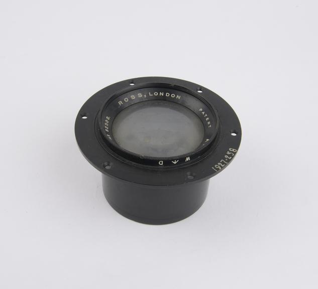 Photo lens Ross patent airo, f.4.5, 10 focal length no.82500'