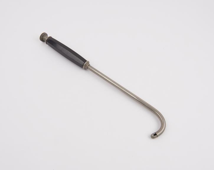 Blunt hook, Matthews Duncan, by Arnold and Sons, London