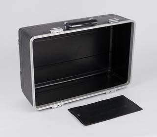 Case for K-570-A portable picture transmitter