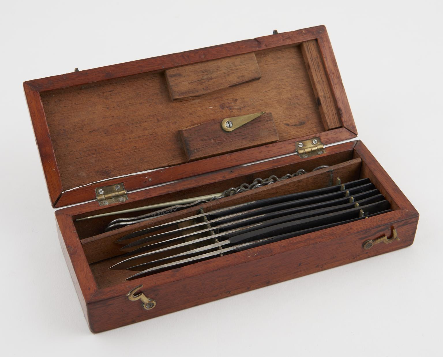 Dissection instrument set | Science Museum Group Collection