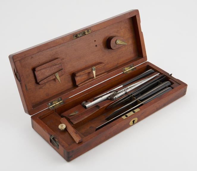 Post mortem set, cased, by S. Maw and Son, English, 1860-1870