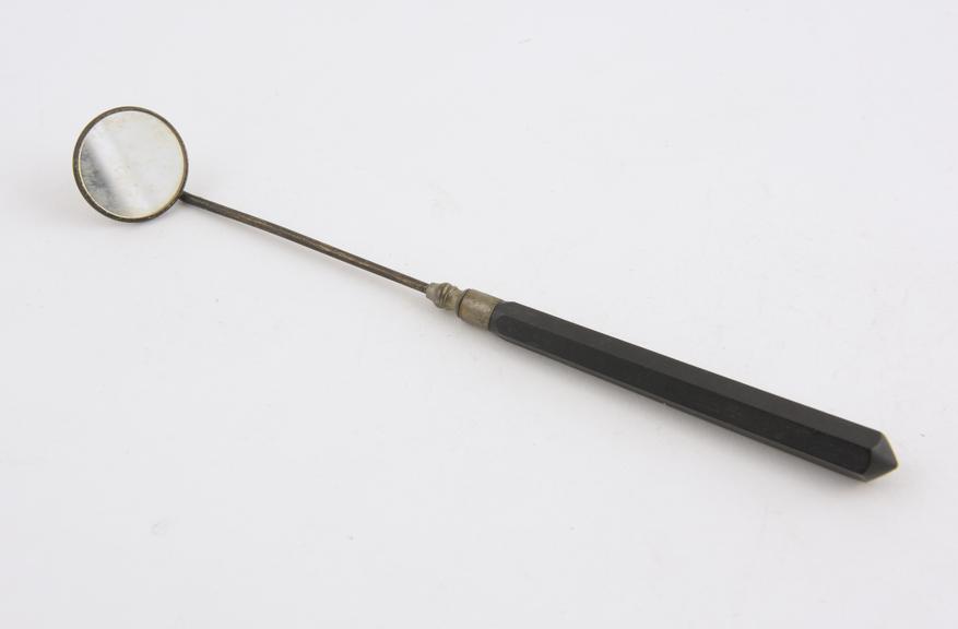 Laryngeal mirror, No.6, with wooden handle, 1860-1920