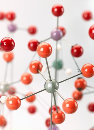 One crystal model of Mg NH4 PO4 6H2O