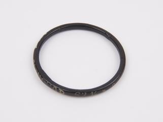Rubber and steel measuring ring for diaphragm