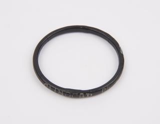 Rubber and steel measuring ring for diaphragm