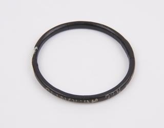 Rubber and steel measuring ring for diaphragm