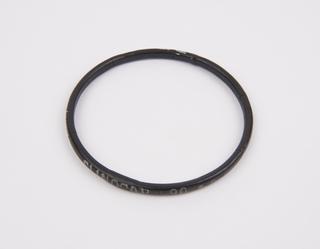 Rubber and steel measuring ring for diaphragm