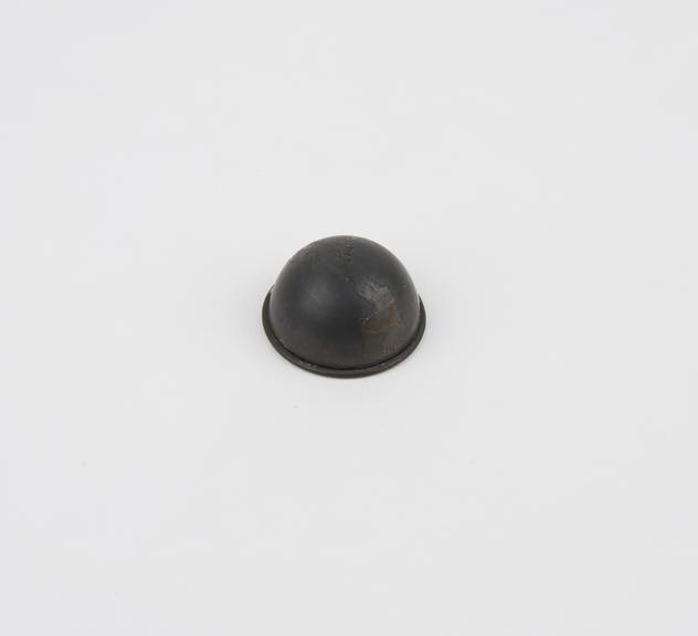 Metal cervical cap, used in Austrian clinics