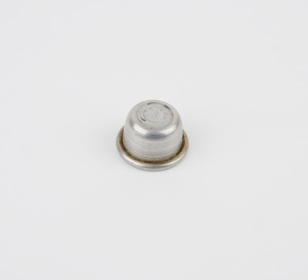 Aluminium cervical cap, size 8