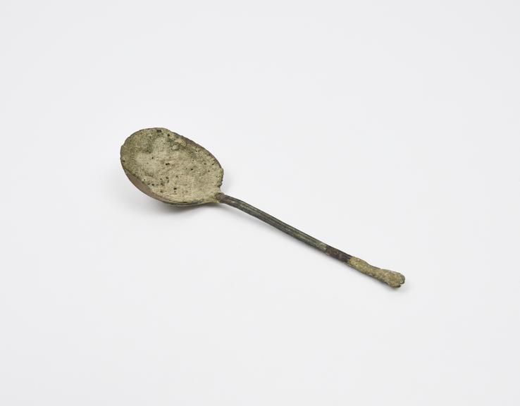 Latten spoon