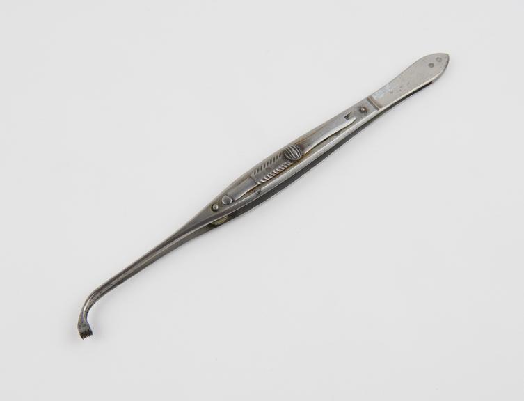 Vaginal fistula forceps, Barnes', steel and brass