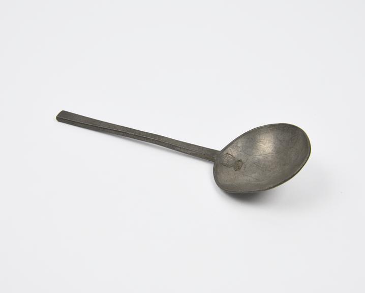 Pewter spoon, probably 19th century copy of 16th century spoon