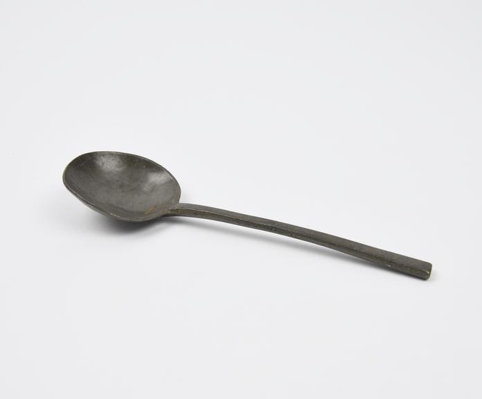 Pewter spoon, probably 19th century copy, Dutch(?) 1801-1900