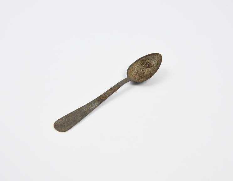 Tin spoon of European manufacture, 1880-1920