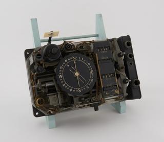 Air-position indicator Mk.1A, one of two parts