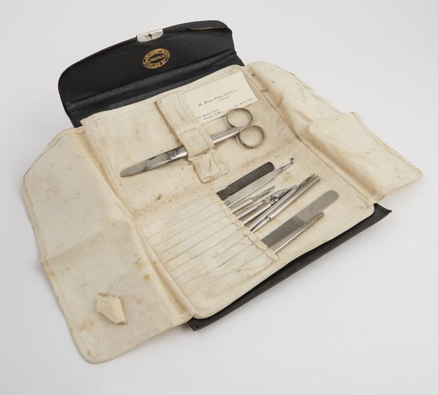 Chiropodial instrument set, in leatherette case