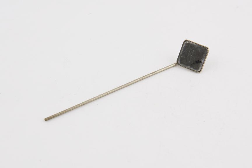 Laryngeal mirror, with stem, no handle, European, 1860-1920