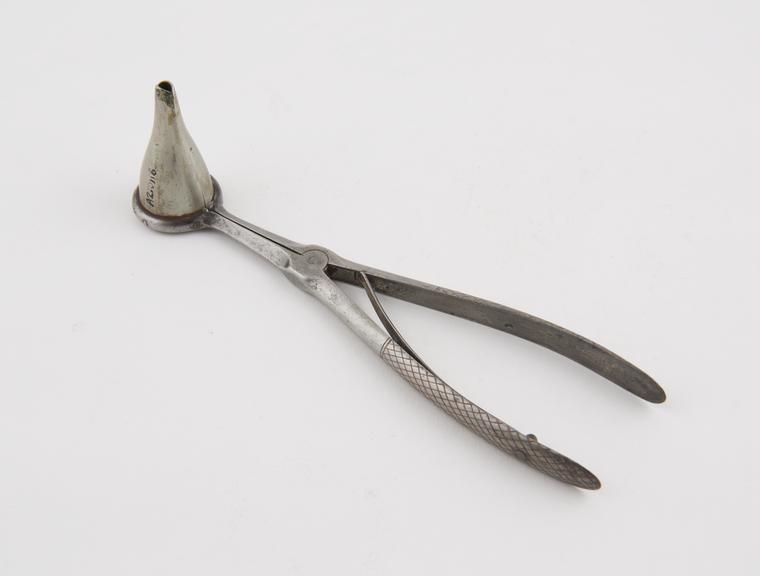 Kramer's aural speculum, dilating, steel and alloy, made by C