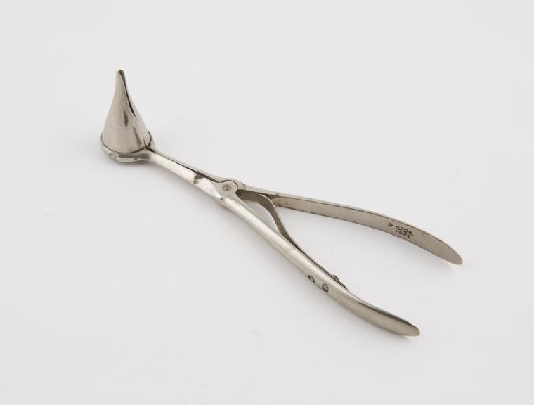 Kramer's dilating aural speculum, plated metal, European