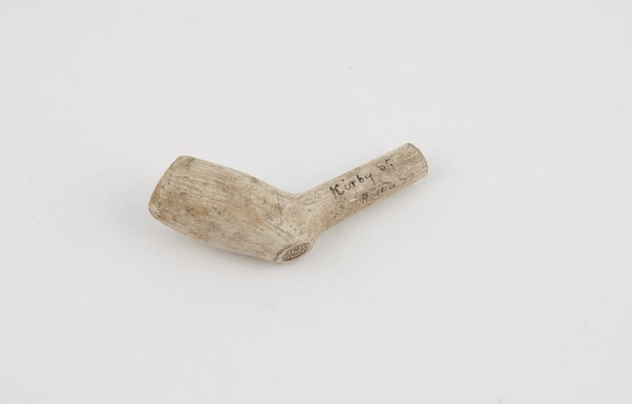 Clay tobacco pipe possibly by James Coles or John Culpepper