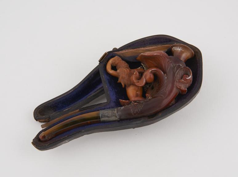 Meerschaum cigar holder, with amber mouthpiece