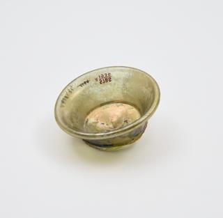 Glass base, Roman, 251 to 450 AD