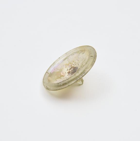 Glass base, Roman, 251-450AD
