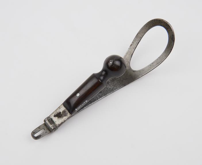 Vectis, folding type, steel and mahogany, European, 19th century