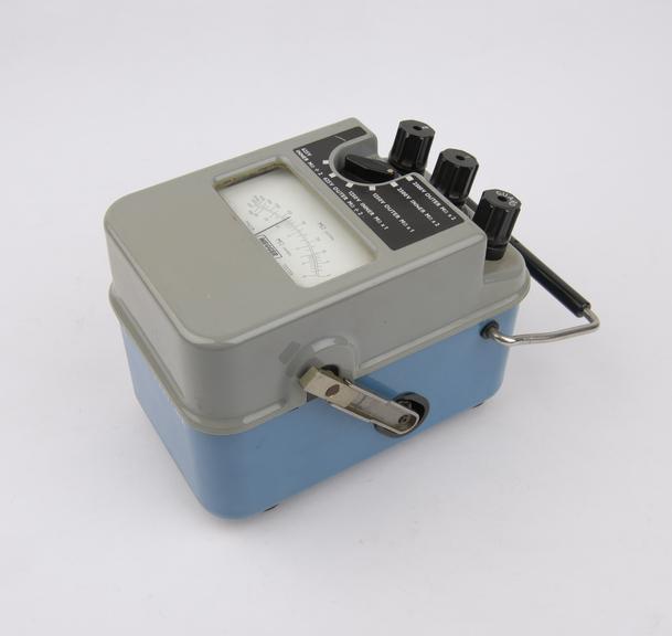 Megger Major insulation tester, 6 range, hand cranked, cat