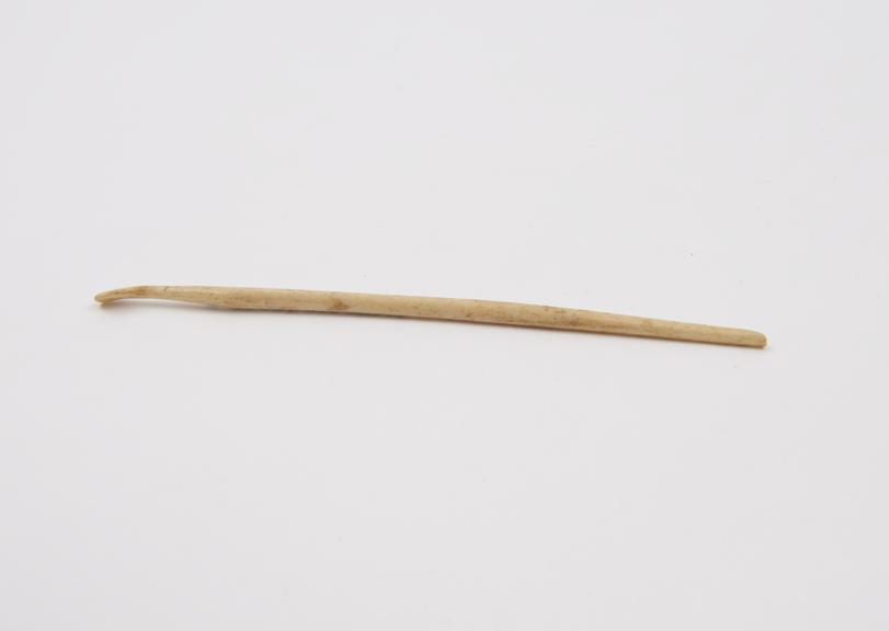 Ear spoon, ivory, Roman, 199BC-500AD