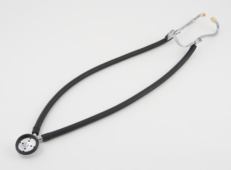 Stethoscope;Eschmann England' double-folding headframe