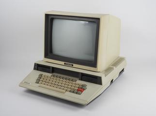 Tatung Einstein TC-01 personal computer