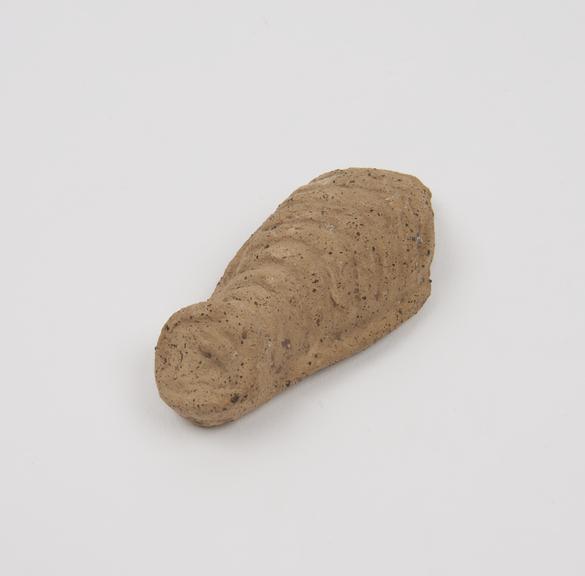 Votive uterus, terracotta, Etrusco-Roman, 200 BC to 200 AD