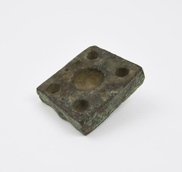 Rectangular, solid bronze palette with 5 grinding hollows in top