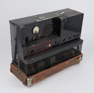 Muirhead-Belin portable picture transmitter power supply