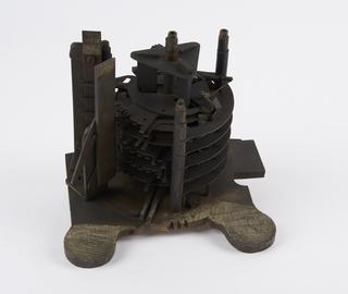 Sectored disc assembly, on metal base