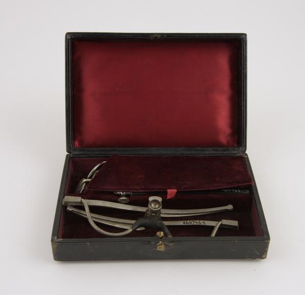 Laryngoscopic set, incomplete, in case, 1860-1910