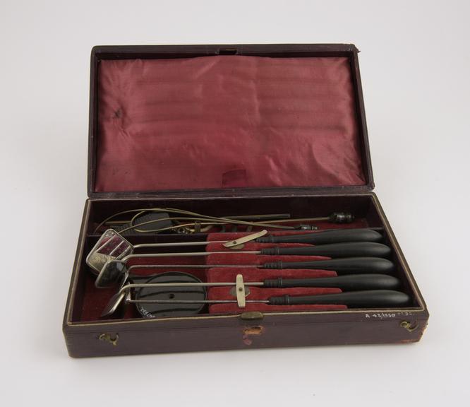 Laryngoscopic set, plated metal and ebony, in leather case