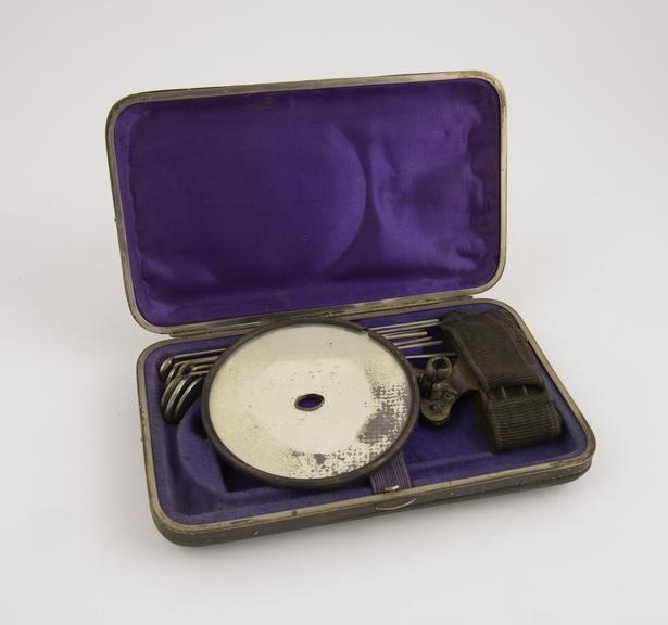 Larynggoscopic set, in case, owned by G.G.P., 1850-1920