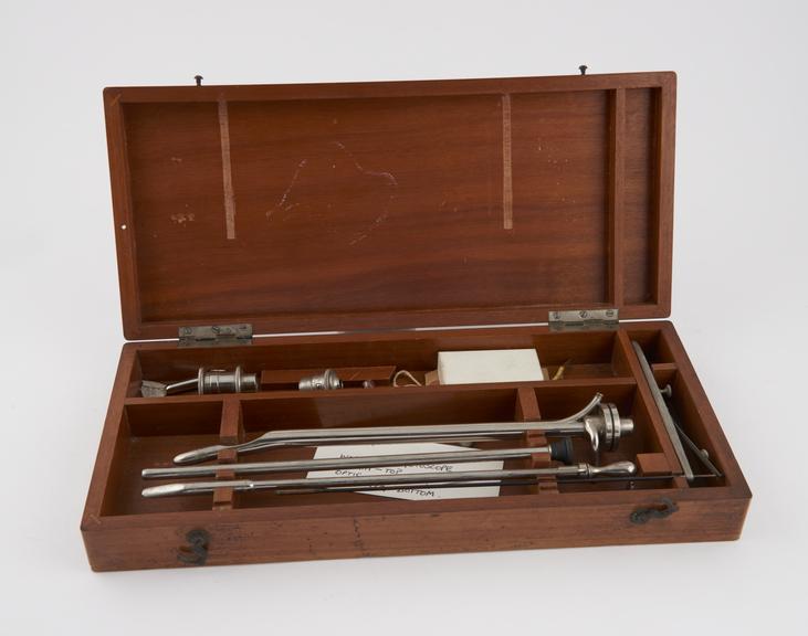 Wossidlau urethroscope, plated metal, in mahogany case